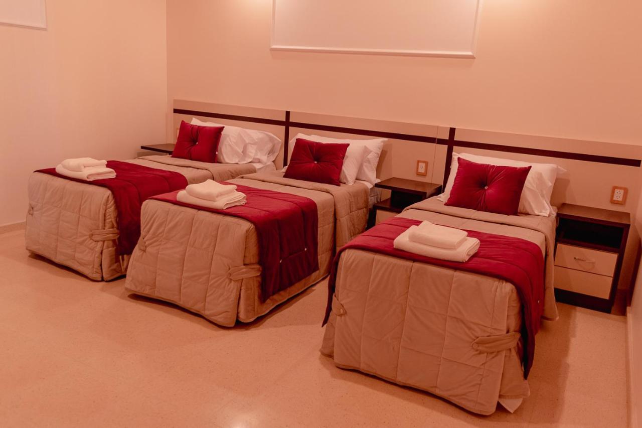 Hauer Hotel San Vicente  Buitenkant foto