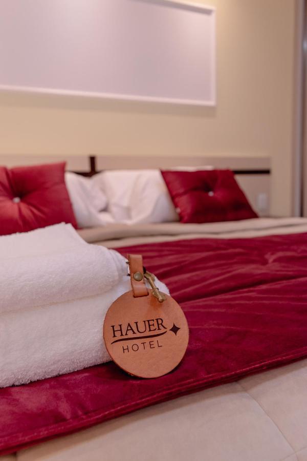 Hauer Hotel San Vicente  Buitenkant foto