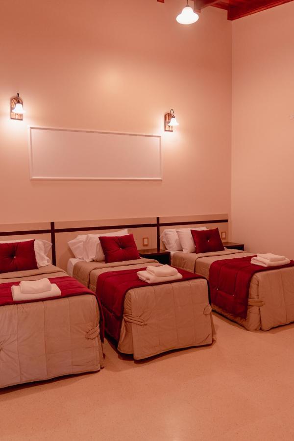 Hauer Hotel San Vicente  Buitenkant foto